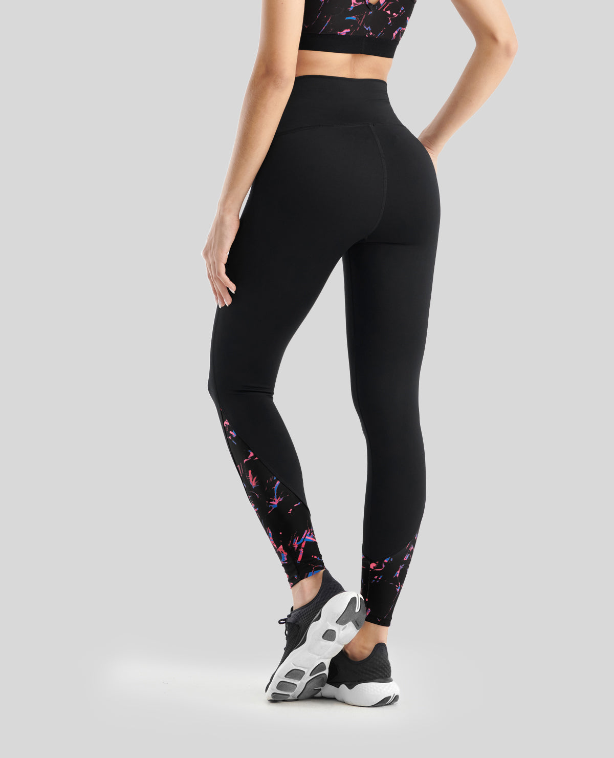 -Tipo-leggins_St Even Colombia_68178