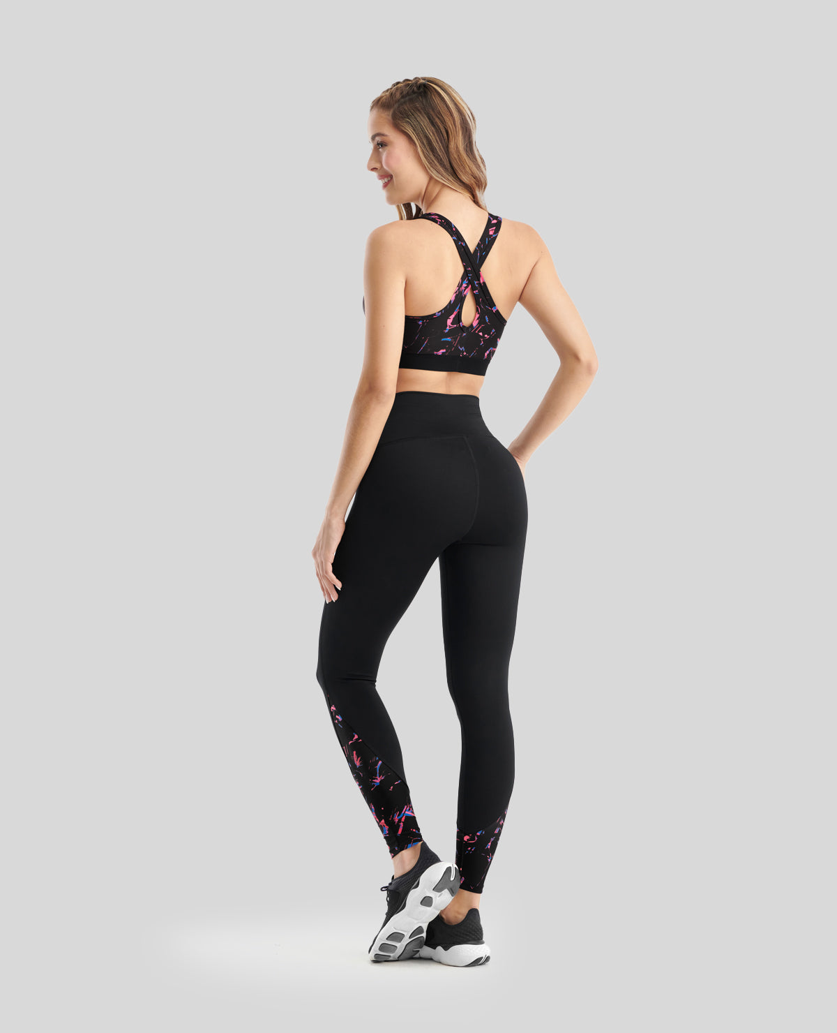 -Tipo-leggins_St Even Colombia_68178